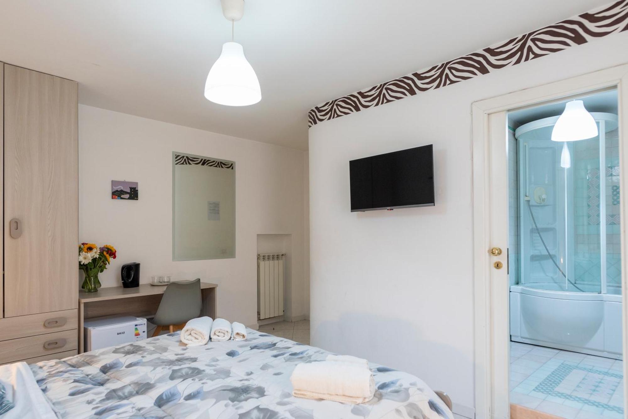 Napoli Centro, Dm Suites Exterior foto